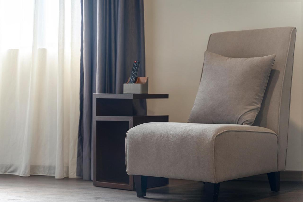 East Riverine Boutique 3*
